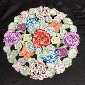 Embroidered Cloth Floral Butterfly Doily Table Mat